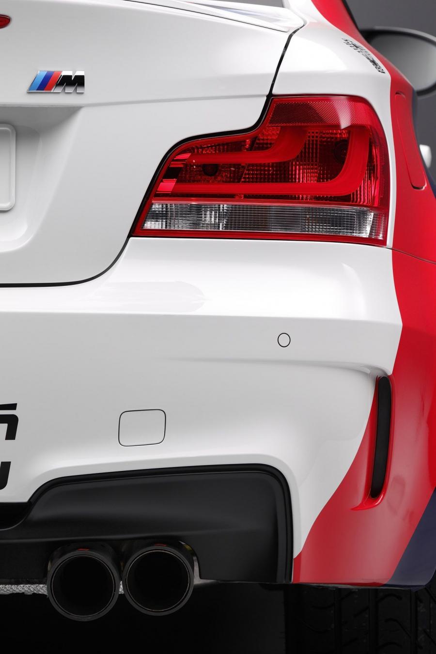  BMW 1-Series M Coupe MotoGP Safety Car 2011 года  (фото 30 из 40)